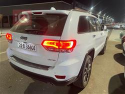 جیپ گراند شیرۆکی